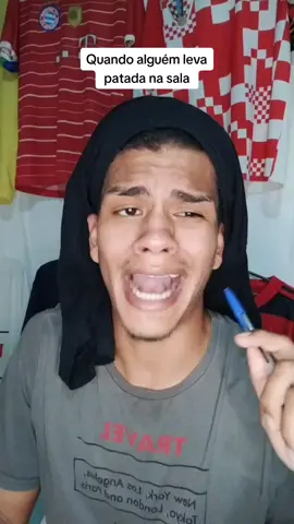 Oh miserável e um gênio 😂#humor #escola 