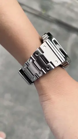 G-Shock OAK GM-B2100D-1AER ⏱️🤍 @Pondkungz 📹 #casio #casiowatch #ga2100 #ga2100mod #ga2100oak #gm2100 #ga2100custom #casiogshock #casiorelojes #casiowatches #gshock #gshockwatch #gshockcustom #gshockmod #casiooak #gshockoak#audemarspiguet #hublot #rolex #audemarspiguetroyaloak #watch #watches #wristwatch #luxurywatches #menswatch #menswatches #mensfashion 