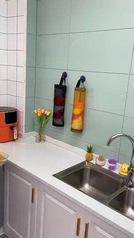 hanging mesh plastic bags mesh organizer #tiktokbudolfinds #homefinds #fypシ #smartitems #fyp #foryou #organizer #plasticbagsholder #plasticbagstorage 