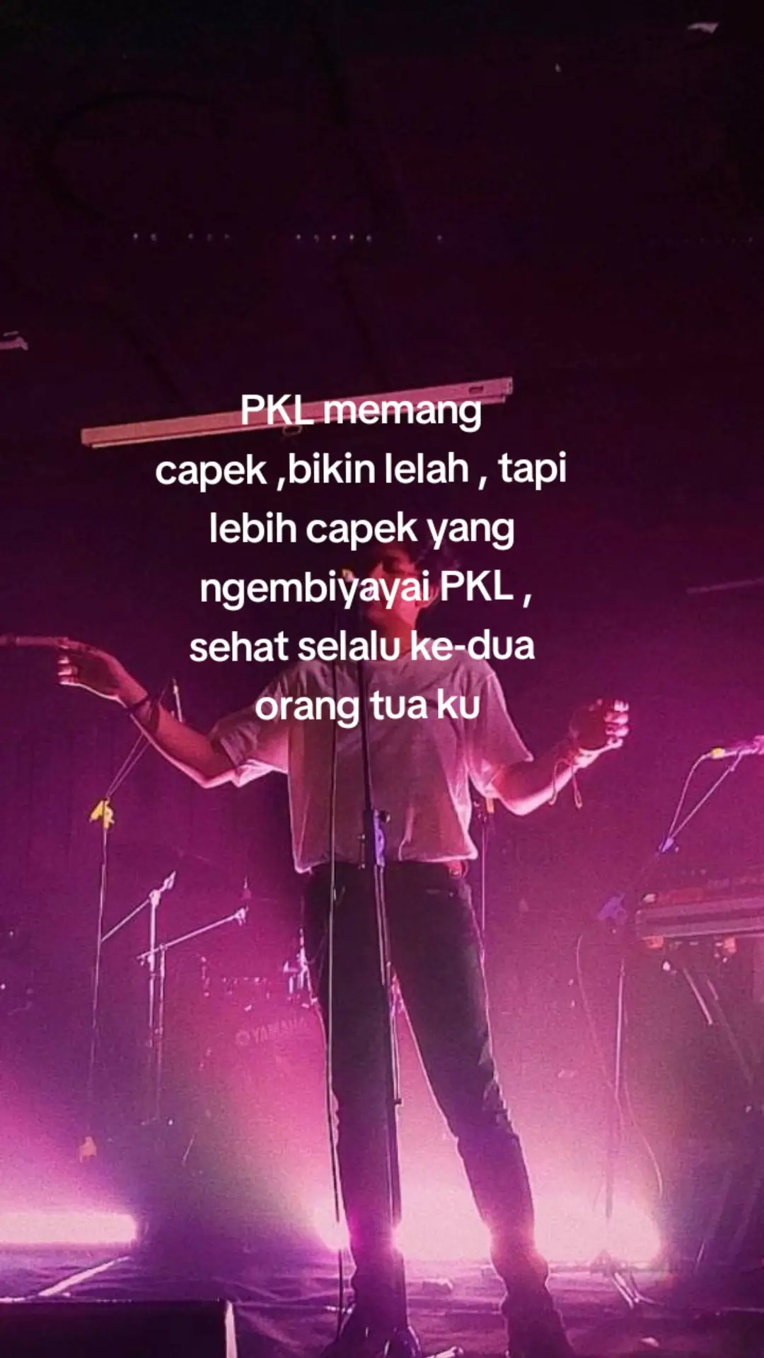 aku sering mengeluh menjalankan PKL namun aku lupa mereka jauh lebih lelah #pkl #smk #denka #mama #papa #ayah #ibu #foryou #anakpkl #fypdongggggggg 