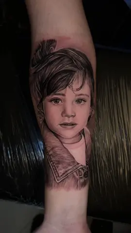 Linda homenagem eternizada na pele. ASMR/TATTOO