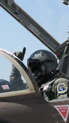 Día de práctica con el EA401 🦅🫡 Northrop F5 tiger. Fuerza Aerea Mexicana. Video de hace años en BAM No. 1 Santa Lucía #fuerzaaereamexicana #todopormexico #mexico #f5 #fuerzasarmadasdemexico #pilotlife #topgun #pilotlife 
