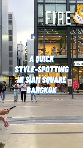 Bangkok fashionistas 🇹🇭💛 #fashion #bangkok #thailand #bangkokteens #stylespotting #style #OOTD #menswear #siam #siamsquare #siamcenter #fashionista #styling 