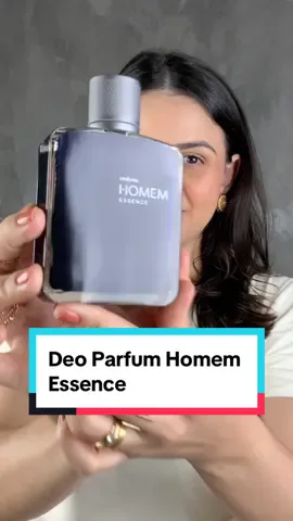 Quem ama esse Deo Parfum? Homem Essence traz um caminho olfativo voltado para o amadeirado intenso. Fragrância sofisticada e intensa. Para adquirir ou saber mais ecesse o link no perfil, lá tem cupom para você ✨ @Natura Brasil @Consultoria Natura e Avon  #homemessence #perfumenatura #perfumemasculino #perfume #perfumetiktok #perfumeamadeirado #perfumesofisticado #perfumeintenso 
