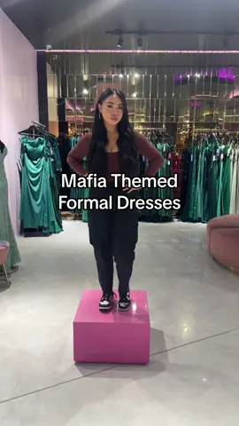 Our jaws 😮😮 #formaldress #formal #prom #promdress #dresses #dress #dressshopping #formalcheck #sayyestothedress 