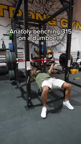 😮‍💨 #quinstott #iamquinstott #fypシ゚viral #workouttips #workout #gymrat #workoutmotivation #gymmotivation #FitTok #viralvideo #gymbro #fit #lifting #foryoupage #foryou #fitnessmotivation #liftheavy #lift #GymTok #anatoly 