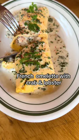 It’s a yay for me! 📍Connie & Teds in West Hollywood #westhollywood #michelinguide #tiktokviral #westhollywoodrestaurants #lobster #omelette 