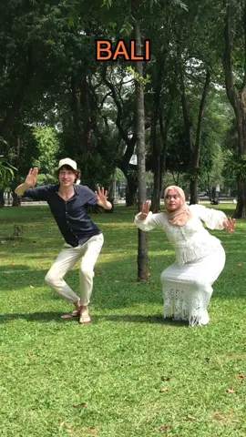 Indonesian dances 🇮🇩 @RISKA Menteng @Edo Prima Riyanda @Neo_stenly @Natya Shina 🌞 @Rendy Pritz @amel 