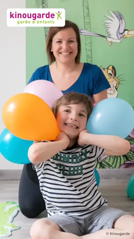 LA COURSE DES KANGOUROUS 🏃😍 Hop, hop, hop, préparez-vous à bondir avec un ballon entre les jambes ! #enfants #kinougarde #gardedenfantsadomicile #nounou #famille #activiteenfant #gardedenfants #ludique 
