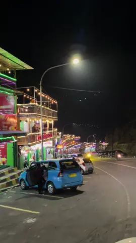 Makin malam makin syahdu #cemorokandang #tawangmangu #jelajahsolo 