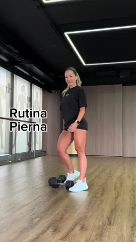 Reutina pierna explosiva 💪🏼💪🏼 4 circuitos rep de 15 a 20 rep  #entrenaconsilvyhurtado #entrenapiernasfuertes #entrenaencasa 