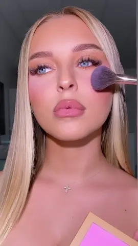 Bubblegum blush 💗 #foryou #fy #pourtoi #makeup #trend #blush #pink #pinkblush 
