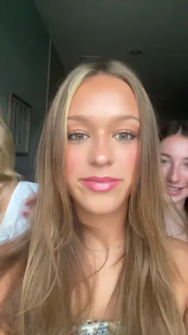 We love lana🩷 #lanaconcert #lanaconcert2023 #sorrysammie 