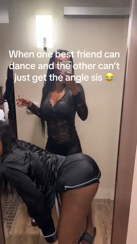 She be so amaze every time 😂😂 @Yeeeeks #bestfriend #fyp #explore #girlsnightout #girlsnight #pajamanight #asmr #dancechallenge 