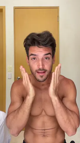 Getting my crazy hair ready for action 🦁 with some nice beat from India 🇮🇳✨ #hairstyle #indianmusic #indianfashion #indiansongs #indiansong #outfitinspo #fashion #grwm #hairtutorial #hairstyles #model #modellife #tulum #mexico #fashionblogger #travelling #travelblogger #photoshoot #fyp 