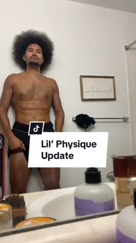 When the work starts to show🌱 • I’ve always been in shape, just implementing more workouts to the schedule, and going harder than ever in training🏃🏽. - Growing up I was always antisocial didnt like pictures, or being in the spotlight😶‍🌫️ That all changed when I started popping off as an athlete n then became a collegiate athlete📸 • Now everything I do is for track and my future endeavors, I’m going harder than ever to achieve that Olympian status as a jumper, I gotta long journey ahead of me, but im ready to turn up‼️ #physiqueupdate #blessing #hardworkpaysoff #mentality #humble #trackandfield #jumper #aspiringolympian #deepvoice #art ##afro##fitnessjourney#journeybackonthetrack #aspiringmodel #fyp #viral 