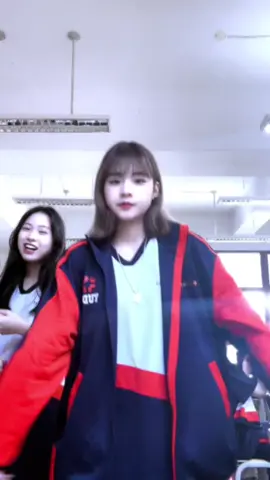 猜猜看亮點在哪裡🤫#07 #08 #育達表藝 #everyday #arianagrande #dance #fyp 