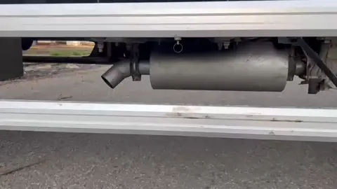 a khách 64 trả video  pô rít hino500 15T