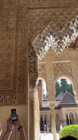 #جادك_الغيث #الحمراء #قصر_الحمراء #بني_آميه #foryou #fypシ #fy #fypage #alhambra #alhambragranada #alhambrapalace 
