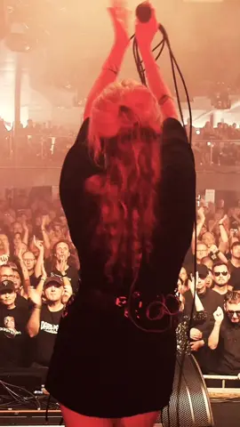 hit the utube icon in our bio! the new live video from #amphifestival #amphifestival2023 is out now🚀 many thanks to Simone Pellegrini for shooting it,njoy🖤 #nnhmn #nnhmnband #liveelectronicmusic #bandonstage #darkwavemusic #darkwave #synthwavemusic #coldwavemusic  #postpunkmusic #berlinmusic #gothfestival #goth #gothgirl #germanlyrics  #femalevocalist 