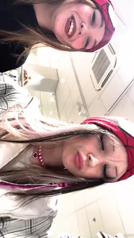 SPIDERMAN BEANIES IN DE H&M KINDERAFDELING €9,99 @swaggie_m2 