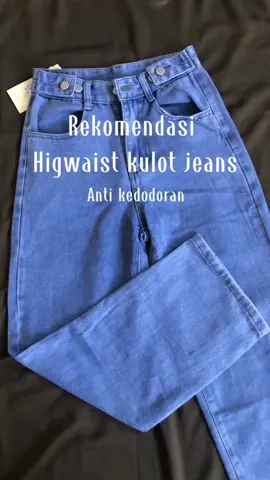 masih promo flash sale nih kack#kulotjeans #kulotlosse #celanajeans #celanawanit 