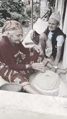 One of  my favourite couple❤️बा आमा❤️#fyp #trend #goviral #foryou #foryoupage #tiktok #viral #nepalioldsong #couplesong #oldage 
