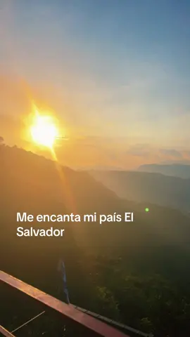#atardecer #elsalvador #viajestiktok #viajes #viraltiktokvideo #georgia #usa🇺🇸 #skinca #elsalvador503 #viral #graciasDios 