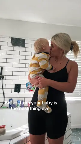 Best feeling ever #son #MomsofTikTok #momlife 