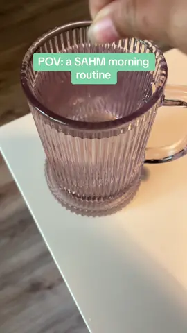 -my morning routine as a #sahm i mske breakfast for my boys and this gives me the tome to do these things in the morning for myself 💓 #glowdrink #momlife #femininewellness #wellness