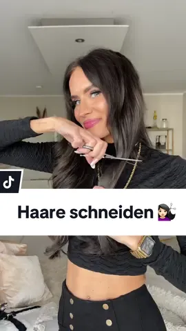 Ich schneide meine Haare meistens immer selber!💇🏻‍♀️😁 Insta: margusha____ #haareschneiden #haarschnitt #haare #haartutorial #haar #haareab #stufenschneiden #friseurin #bielefeld #viral #fyp #fy #foryou #fürdich