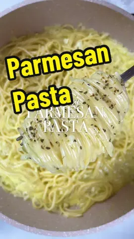 Our favourite pasta, just try it! 🤍 You’ll need - butter - garlic - onion  - cream - parmesan - pasta of choice - salt and pepper Bon appétit! 🤤 #pasta #pastatok 