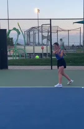 Good thing she doesn’t hit hard #tennis #jumpscare #ball #hit #fyp #sports #videographer #fail #fyppp 