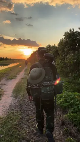 Hành quân dã ngoại #xuhuong #70tayninh #annicolai #línhnghĩavụ #LearnOnTikTok 