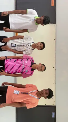 Alololo comey....: Denda lagi datang lambat ehhhh....  Jangan marah2 yaaa lect semua...after class kita denda jek diaorang nih 😝😝😝 #jkapmm #lovemyjob♥️  #trendingsong 