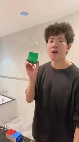 รีวิว🎥👱‍♂️ UEVO DESIGN CUBE แว็กซ์จัดแต่งทรงผมครีเอทผมให้สนุก🎨 🟩 โฮลด์แว็กซ์ (พลังการจัดทรงระดับ 10 / เนื้อสัมผัสระดับ 7) พลังการจัดทรงอยู่แน่นทั้งวัน👍🏻 รีวิวจากผู้ใช้จริง‼️ ฟินมากๆ ลองแล้วเด็ดจริงๆ😉 Demi Uevo Design Cube Hair Wax มาในรูปทรงเลโก้ดีไซน์น่ารัก 🟥🟧🟨🟩🟦🟪 ผลิตภัณฑ์นำเข้าจากญี่ปุ่นโดยตรง 🇯🇵 ขอบคุณรีวิวจากน้อง : Pakkaput17 ค่ะ🙏🏻 น่ารักมาๆเลยย😍 สนใจสินค้าสอบถามได้ที่ : DEMIThailand >>>http://m.me/demithailand สั่งซื้อทาง🛒 Shop LAZADA : https://shorturl.asia/c08p3 สั่งซื้อทาง🛒 Shop Shopee : https://shorturl.asia/KAJYL หรือโทรติดต่อ : 02 295 4545 ต่อ 405, 410 #Waxเปลี่ยนลุค #DesignCube #แชมพูเย็น #DEMIThailand #ผลิตภัณฑ์เดมิ #ผลิตภัณฑ์ยืดผม #ผลิตภัณฑ์ดัดผม #สีย้อมผม #ร้านซาลอน #demi #เปลี่ยนทรงผม #UEVO #scienceofhaircare
