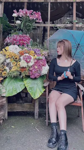 Chúng ta sau này….chẳng có chúng ta bây giờ… 