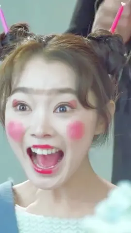 Two clowns.👺👺😆😆#stairwaytostardom #songyi #baijingting #cdrama #chinesedrama #boss #Love #fyp #cmovie #PhimBo #PhimTrungQuoc