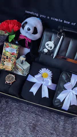 🐼🌹  #hampers #giftbox #kado #gift #giftideas #hampersmojokerto 