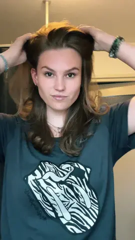 I only pray you’ll never leave me behind ✨