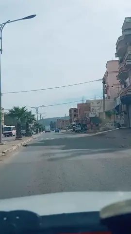 طريق الأربعاء...  البليدة 🥀🌺🌹🌷وديما شركة كليو مريولة وتحيا 1.4 وتحيا كل زملاء ربي يحفظكم جميعا 