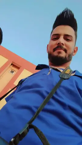 احلى حفله اليوم في مجمع الصياده مع الفنان الغالي رياض الملك والغالي العازف يوسف البياتي 