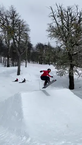 Did it happend to you before? Snowboarding #snowboar #snowboard #freeride #sandboar #snow #accident #jumping 