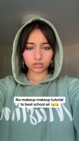 Perfect if you like natural looking makeup 😘 #makeuptutorial #makeup #makeupchallenge #makeuptips #glowymakeup #glowymakeuptutorial #glowskincare #dewymakeup #dewyblush #schoolair #schoolairsucks #gurls #girls #MakeupRoutine #makeuplook #viral #trending #lightmakeup #lightmakeuplook #nomakeuplook #nomakeupmakeup #nomakeupvsmakeup #tutorialmakeup #fyppppppppppppppppppppppp #fypシ゚viral #blowthisup 