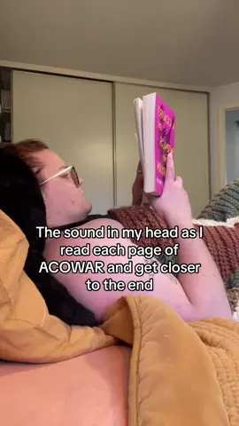 All of ya’ll on my fyp showing your reactions to the last 100 pages really have me scared 🫣 #acowar #acowarreaction #acotarseries #acotarseriesreview #rhysandacotar #feyrearcheron #nestaarcheron #batboys #batboysacotar 
