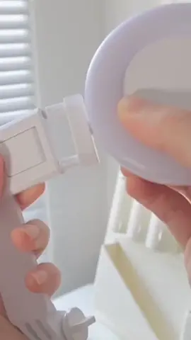 Tự tin tạo dáng chụp hình đẹp với gậy selfie điều khiển từ xa #TikTokFashion #tapchupanhdep #selfie #chuphinhdep #tapchupanh📸 #chupanhdep #gayselfies #xuhuong #taptanhchupanh 