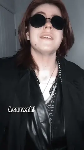 no because was anybody going to tell me there's a musical or did I have to find out by randomly getting a song recommended to me on youtube #goodomens #goodomenscosplay #crowleycosplay #crowleygoodomens 