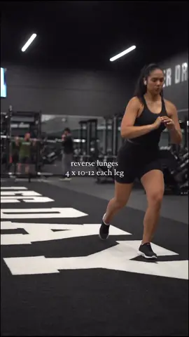 FULL leg day workout with just your body weight! #noequipmentworkout#bodyweightworkout #workoutroutine #christianfitness #motivation #workoutmotivation #fitnessjourney #gymworkoutsforwomen #christianfitnesscoach #fitnesscoach #legday #legdayworkout #fitwomen #fitnesstips