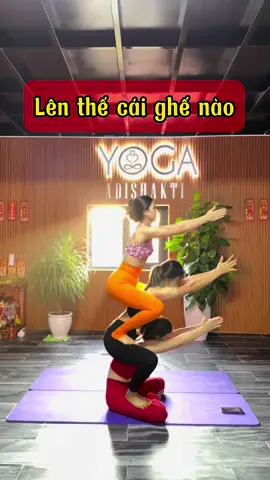 Thử lên cái ghế thẳng nào chị em#yoga #xuhuong #yeuyoga🧘🏻‍♀️ #yogaando #training #tiktoknews 
