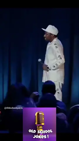 Were going to the NFL😂 #eddiegriffin #eddiegriffincomedy #oldschooljok3s #netflix #comedy #standup #fypシ #shorts #viral #standupcomedy #short #laugh #jokes #funnyvideos #funny #laughoutloud #lol #youtube 